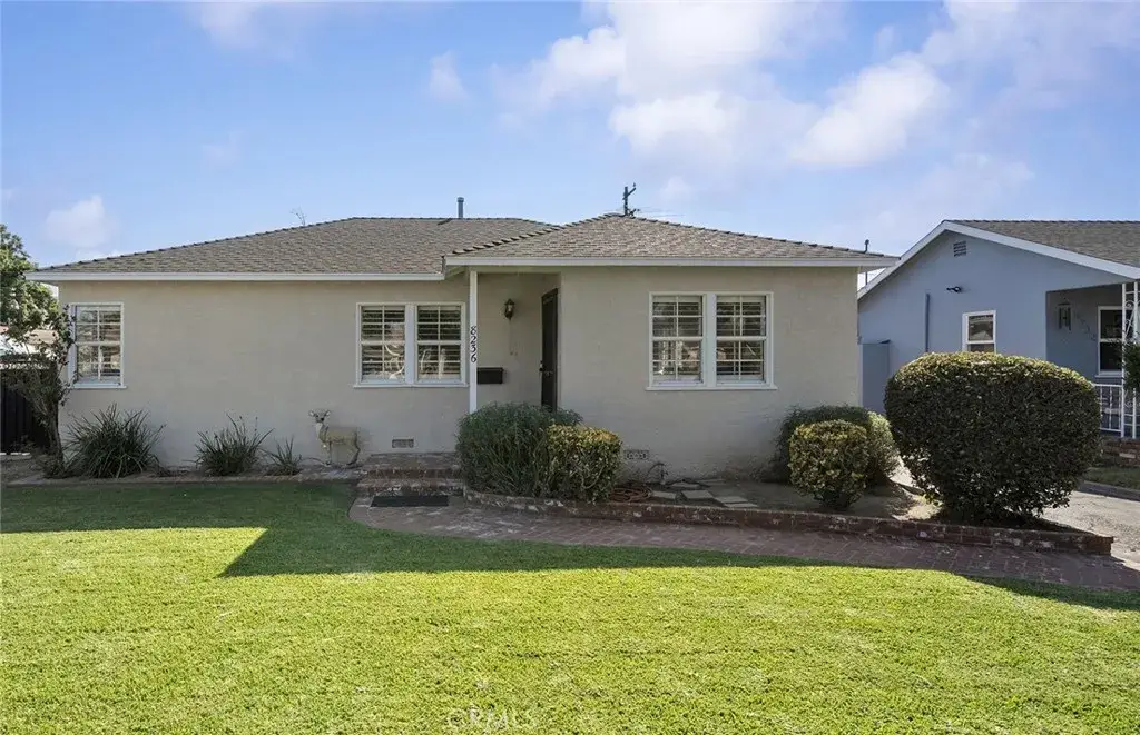8236 Nada, Downey, CA 90242 - #1