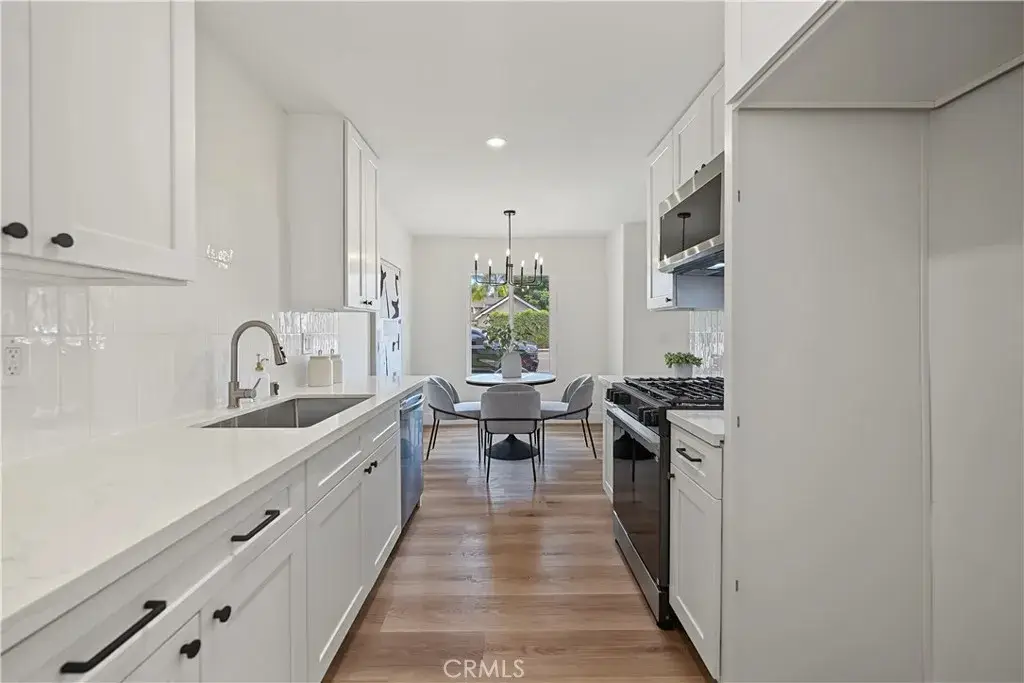 700 W La Veta Avenue #N5, Orange, CA 92868 - #1