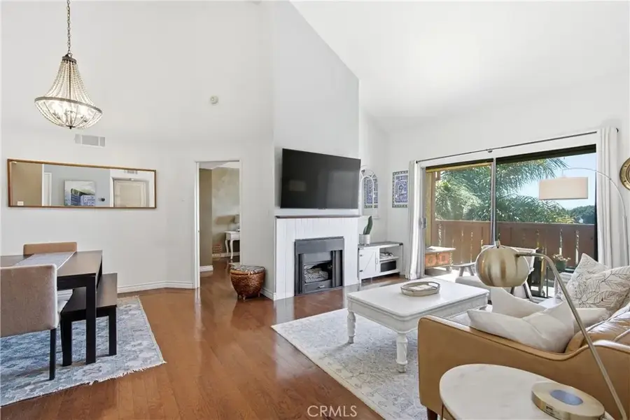 384 Redondo Avenue #401, Long Beach, CA 90814 - #2