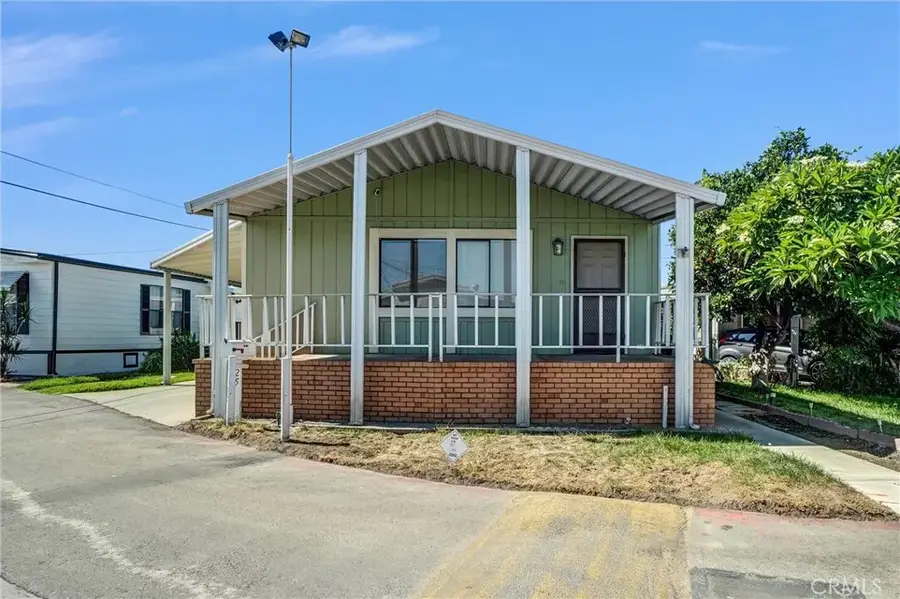 25 Elm Via, Anaheim, CA 92801 - #2