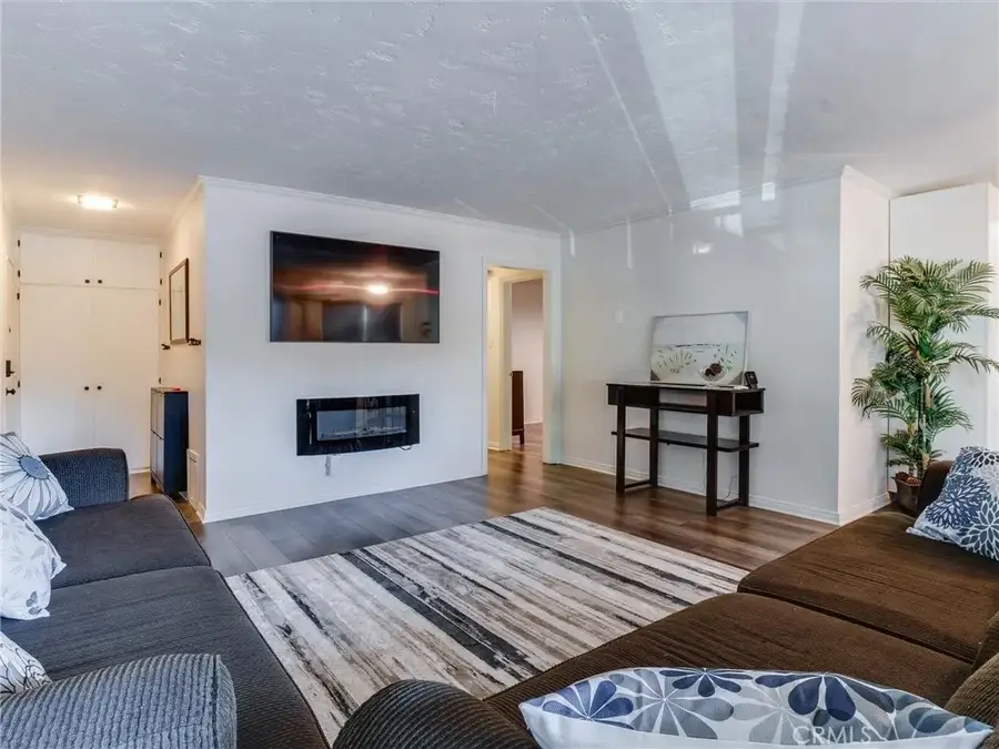 100 Hermosa #1C, Long Beach, CA 90802 - #3