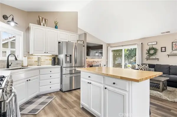 8492 E Saratoga Street, Anaheim Hills, CA 92808