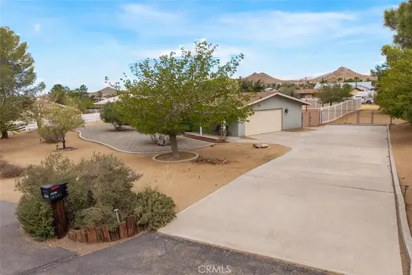 16248 Saint Timothy, Apple Valley, CA 92307