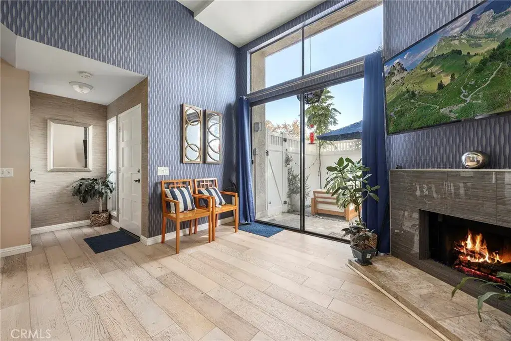 380 W Wilson St #C102, Costa Mesa, CA 92627 - #1