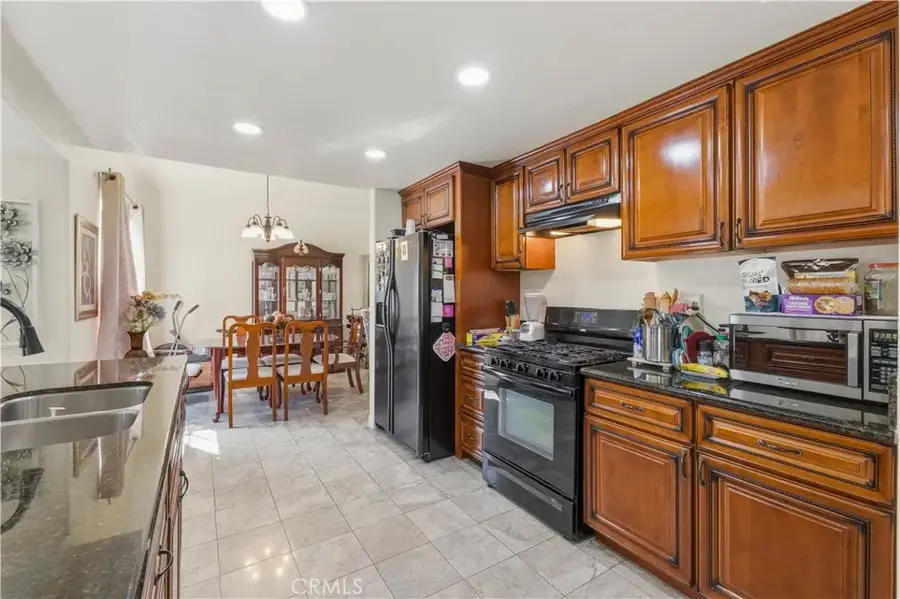 4174 Shellicia Circle, Riverside, CA 92509 - #3