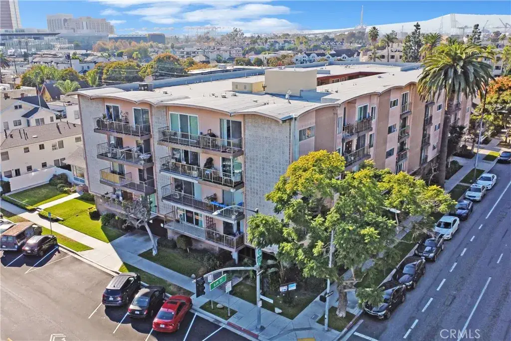 545 Chestnut Avenue #406, Long Beach, CA 90802 - #1