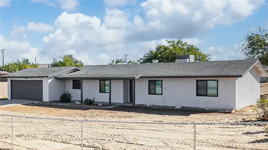 18215 Carob, Hesperia, CA 92345 - #2