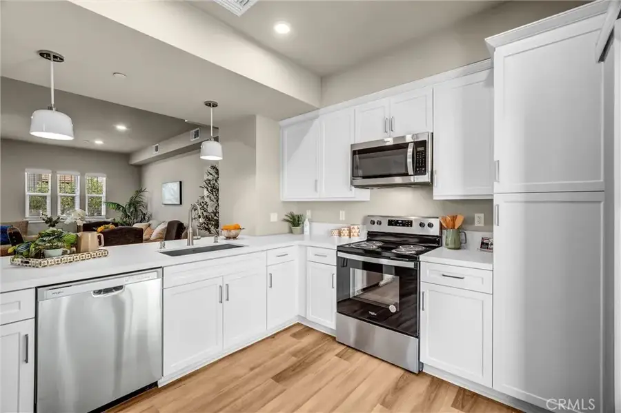 1336 Locust Avenue #5, Long Beach, CA 90813 - #2