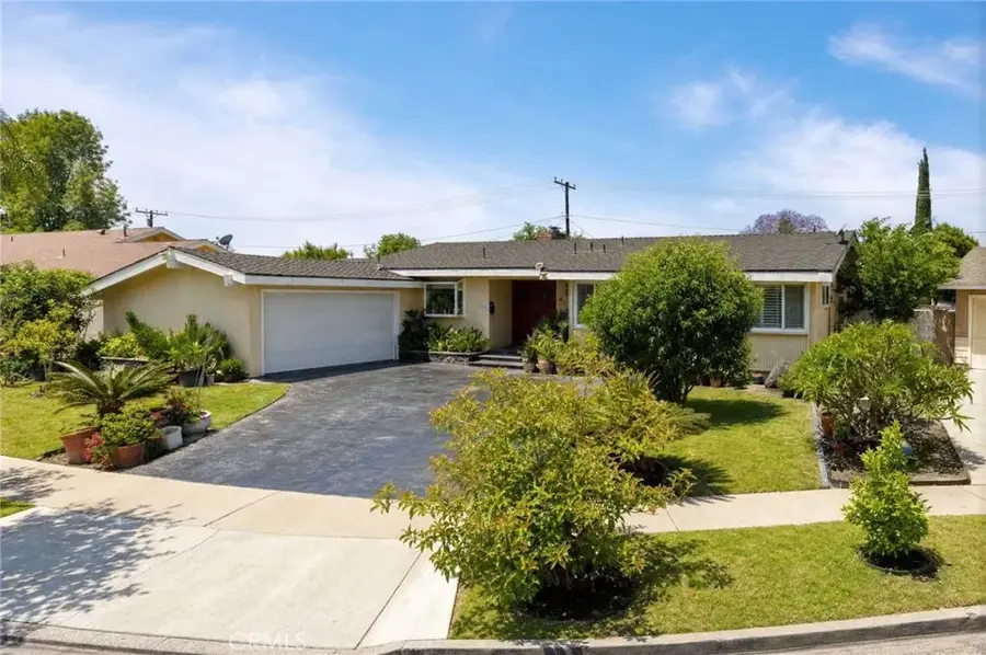 1309 S Falcon St, Anaheim, CA 92804 - #2