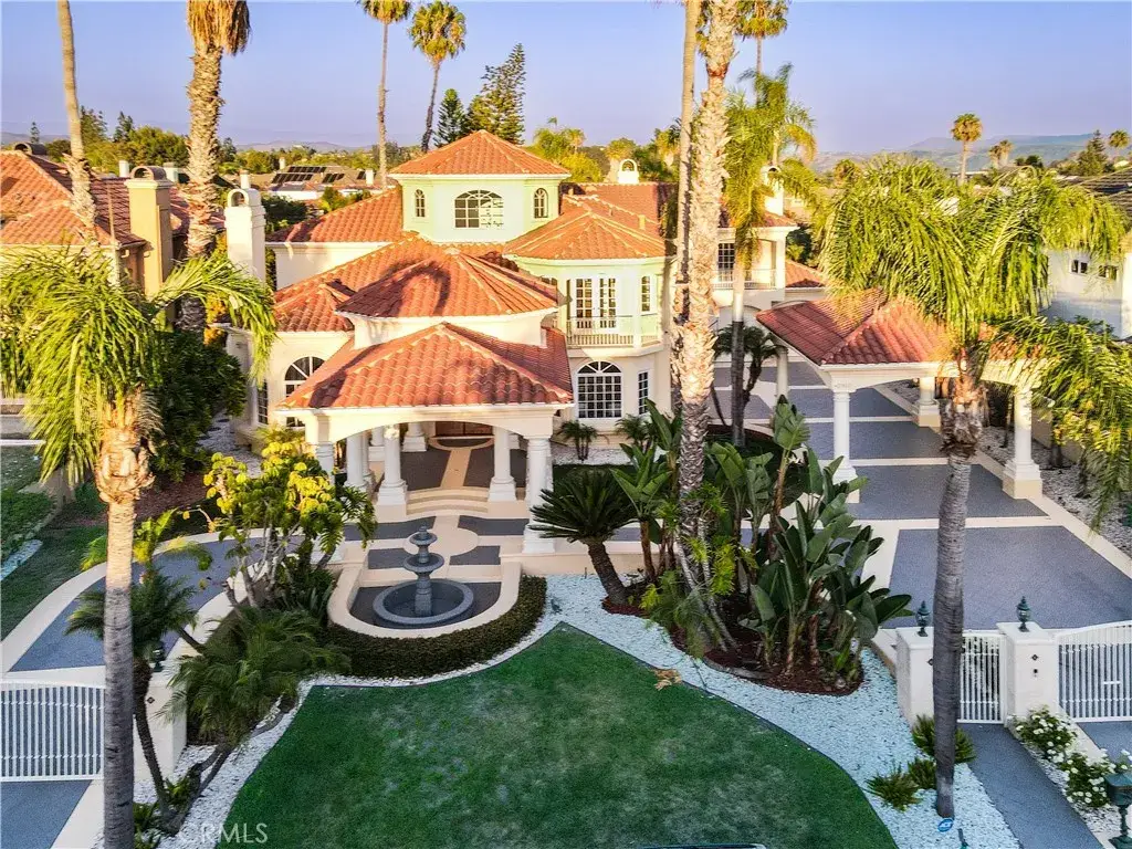 27612 Fargo, Laguna Hills, CA 92653 - #1