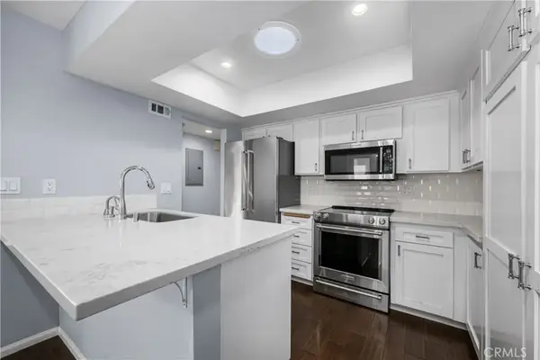 9658 Bloomfield Avenue, Cypress, CA 90630