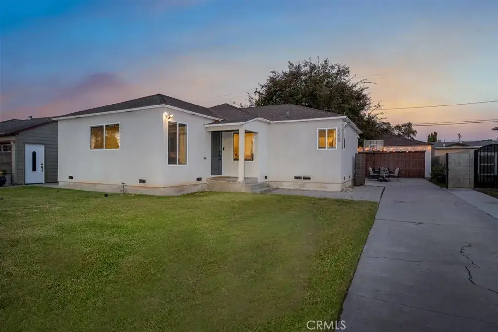 2055 S Lowell, Santa Ana, CA 92707 - #1
