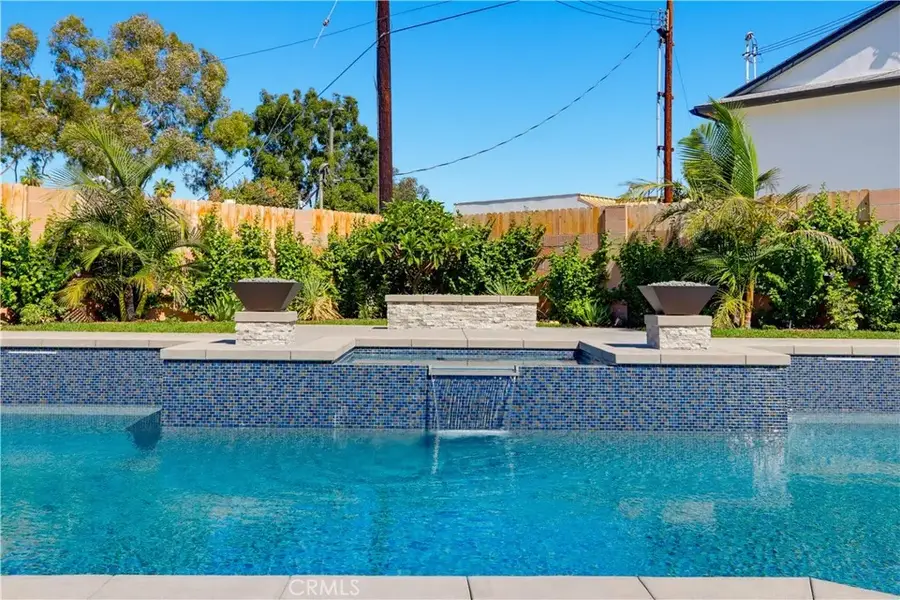 1195 N Lincoln, Orange, CA 92867 - #3