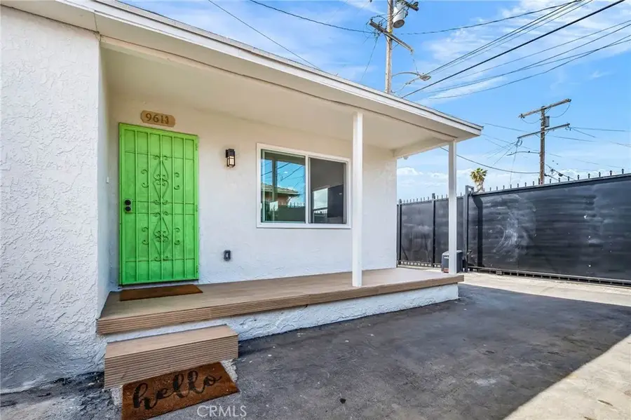 9611 S Vermont Ave, Los Angeles, CA 90044 - #2