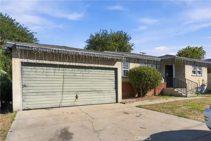 135 W Woodbury, Altadena, CA 91001 - #3