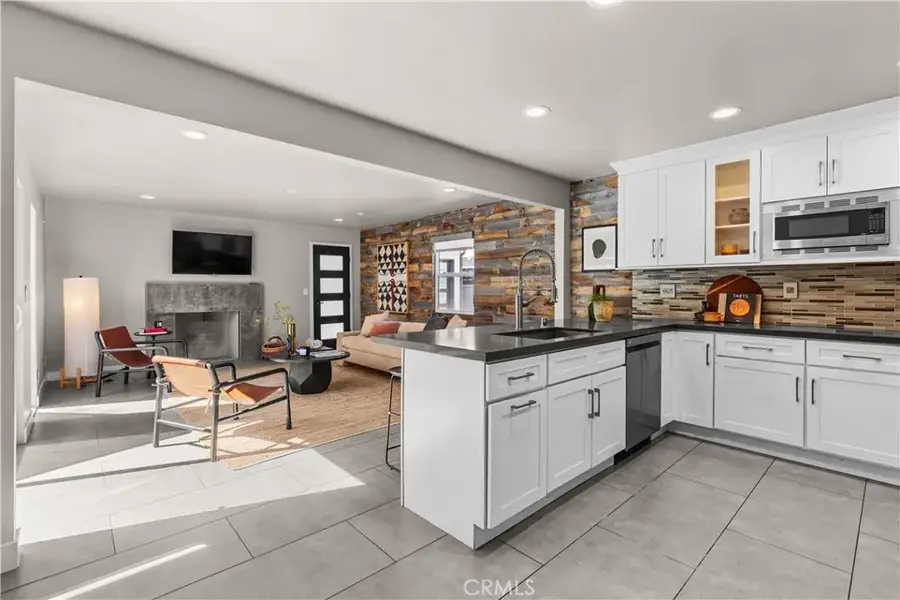 2103 Continental, Costa Mesa, CA 92627 - #3
