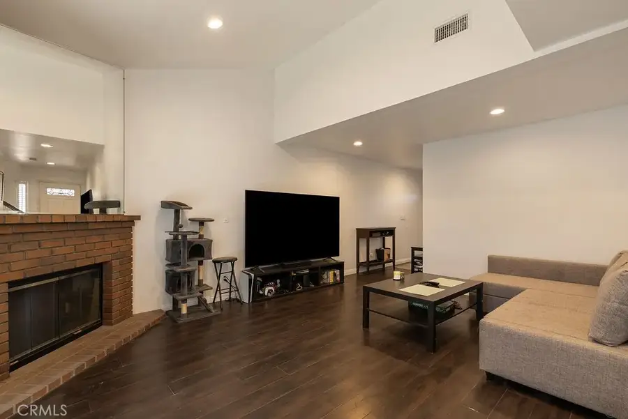 9438 Cedar Street #B, Bellflower, CA 90706 - #3