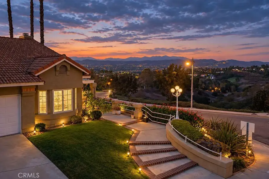 881 S Trailblazer Circle, Anaheim Hills, CA 92807 - #3