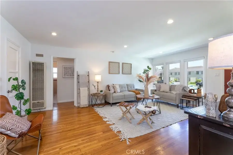 1014 E Carson, Long Beach, CA 90807 - #2