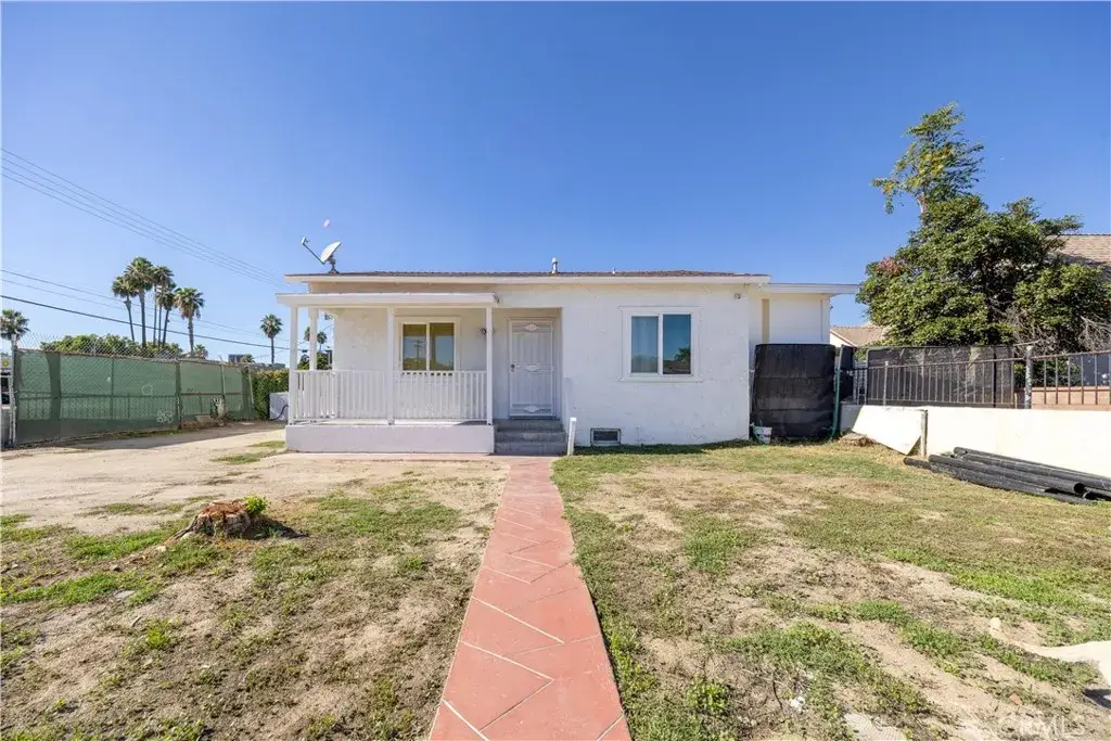3747 Mintern St, Riverside, CA 92509 - #1
