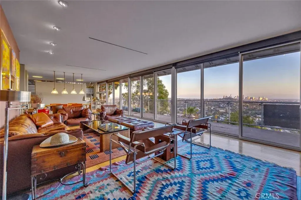 4022 Braeburn Way, Los Angeles, CA 90027 - Image #1