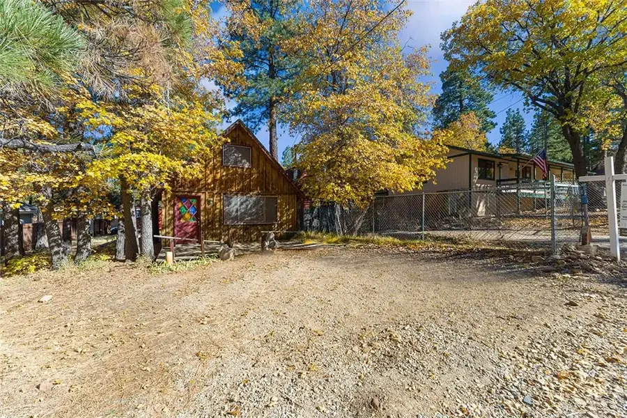 805 San Bernardino, Sugarloaf, CA 92386 - Image #3