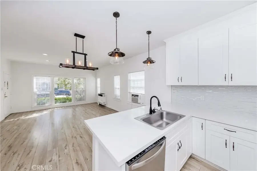 351 N Spaulding Ave, Los Angeles, CA 90036 - Image #3