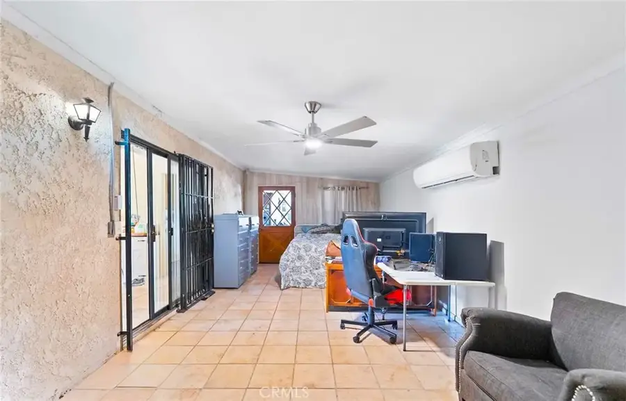 7371 Lyons, Hesperia, CA 92345 - Image #3