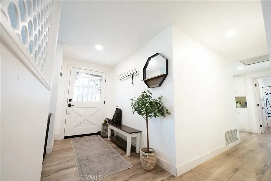 822 E Virginia Street, Rialto, CA 92376 - Image #2