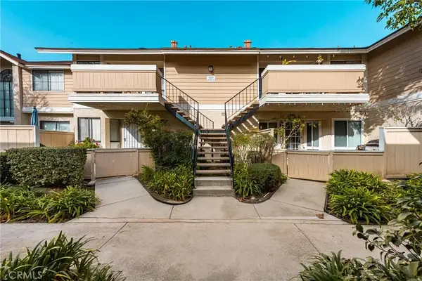 12620 Briarglen Loop #B, Stanton, CA 90680