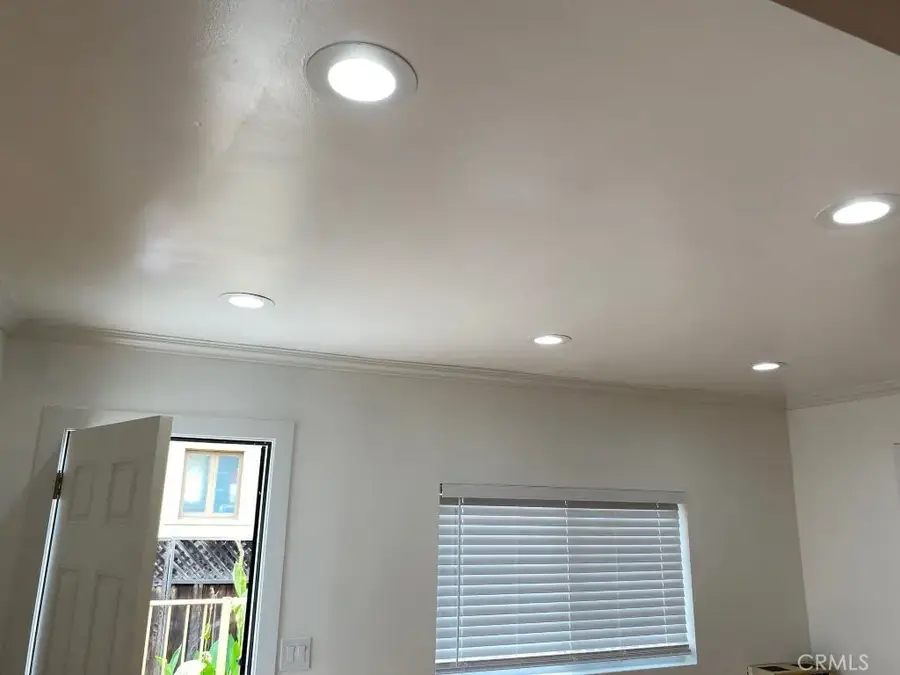 1140 S Oxford, Los Angeles, CA 90006 - Image #2