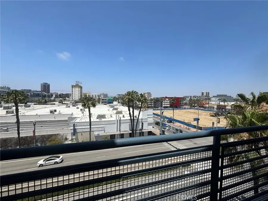 300 E 4th Street #422, Long Beach, CA 90802 - Image #2