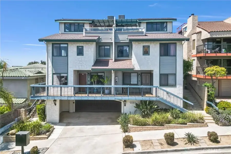 2215 Molino Avenue #B, Signal Hill, CA 90755 - Image #3