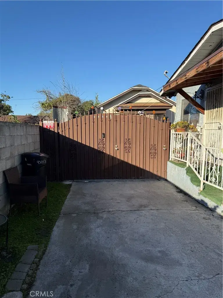 9501 Holmes, Los Angeles, CA 90002 - Image #3