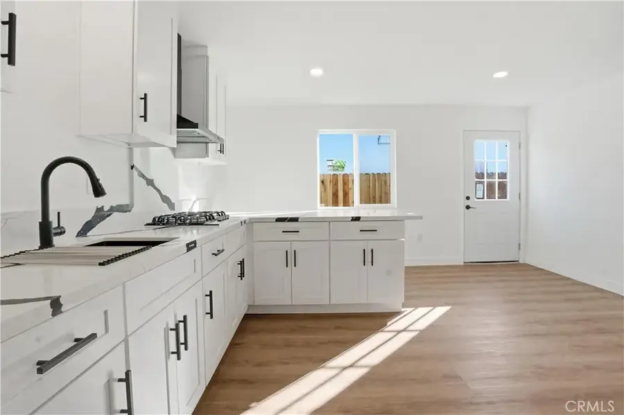 6315 Madden, Los Angeles, CA 90043 - Image #3