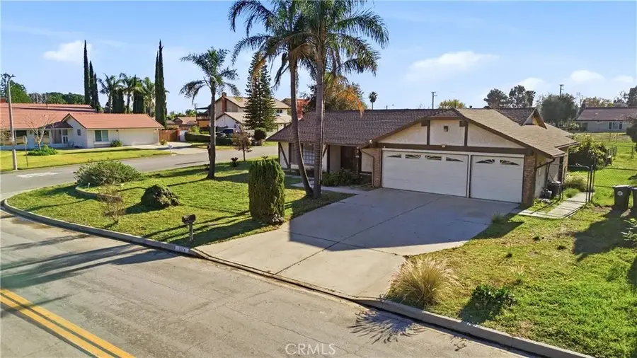 5574 Sycamore, Rialto, CA 92377 - Image #3