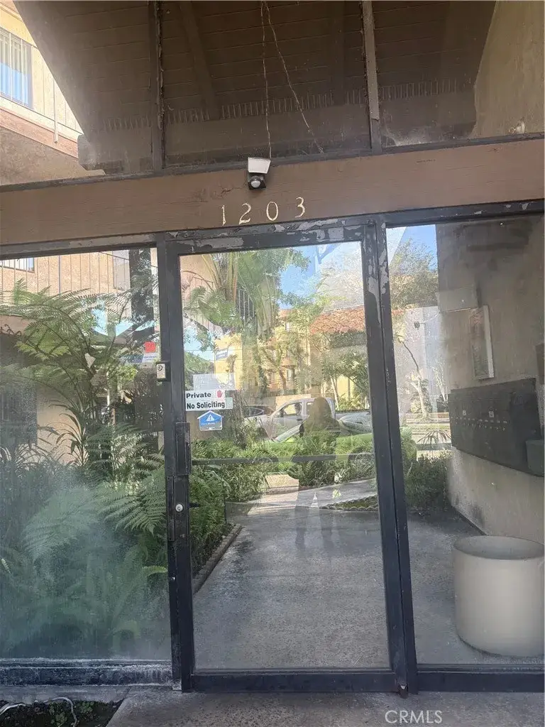 1203 E San Antonio Drive #201, Long Beach, CA 90807 - Image #1