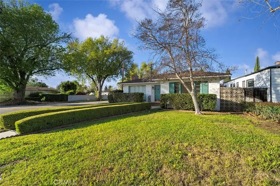 4693 Central, Riverside, CA 92506 - #3