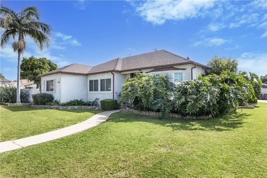 640 W Palmer Street, Compton, CA 90220 - #2