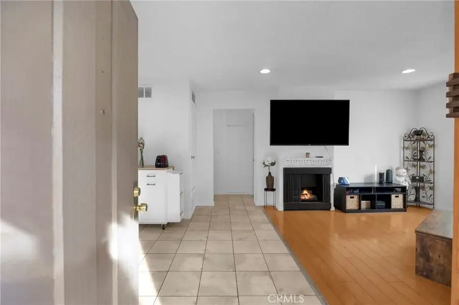 2142 W Liverpool, Anaheim, CA 92804 - #3