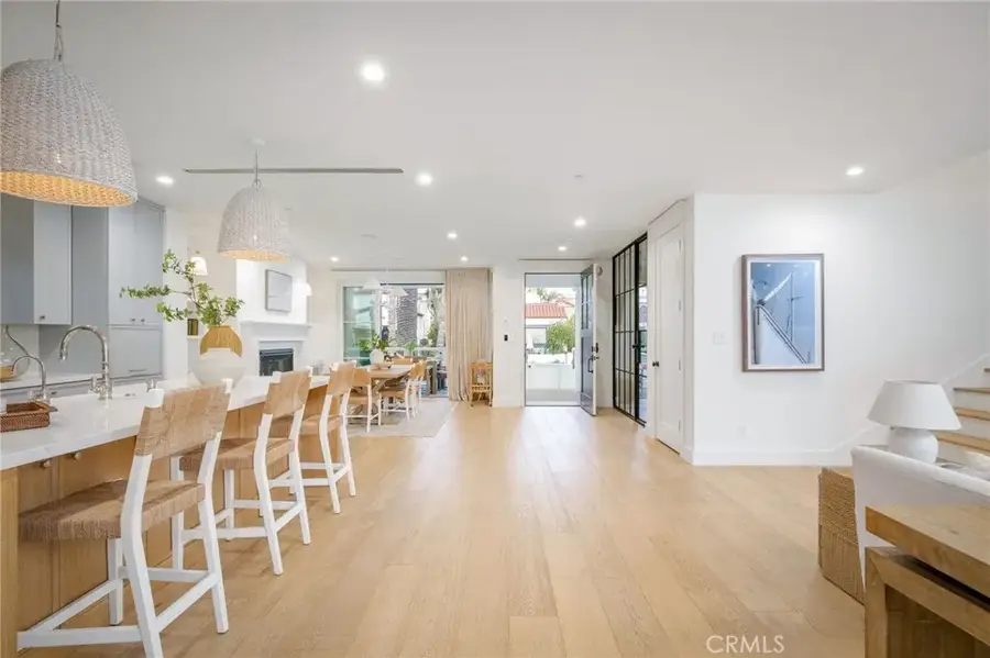 153 Granada Avenue, Long Beach, CA 90803 - #3