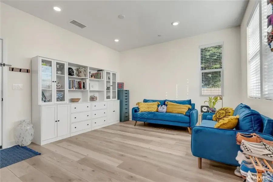 11753 Florence Ave #5, Santa Fe Springs, CA 90670 - #3