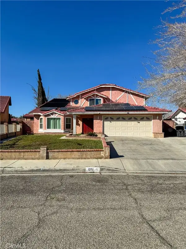 1251 Herzel Ave, Lancaster, CA 93535