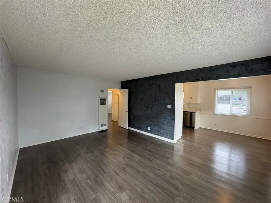 6731 Whitsett Avenue, North Hollywood, CA 91606 - #3