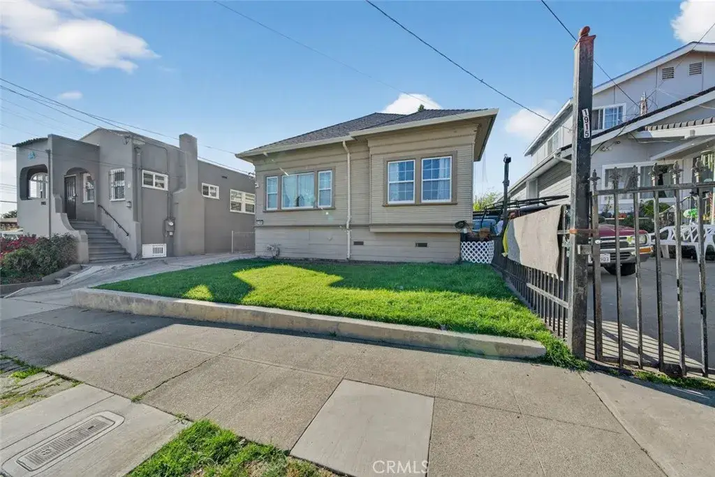 1909 51st Avenue, Oakland, CA 94601 - #1