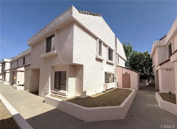 9906 Owensmouth #12, Chatsworth, CA 91311