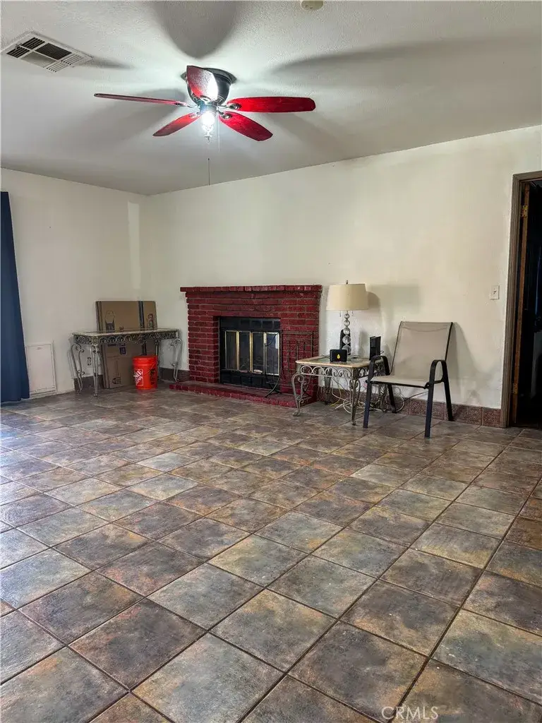 1251 Herzel, Lancaster, CA 93535 - #3