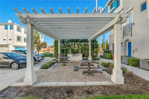 149 E Knox, La Habra, CA 90631