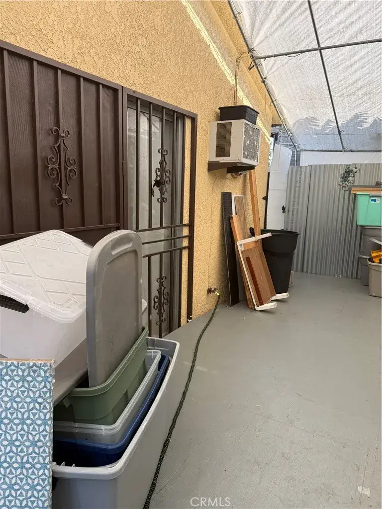 15120 Bellota Ave, Paramount, CA 90723 - #2