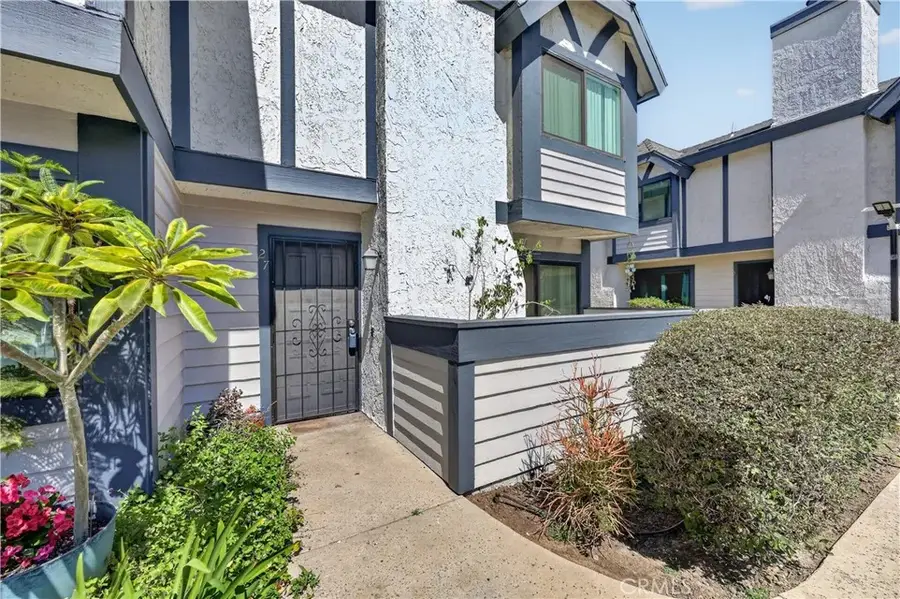 19231 Sherman #27, Reseda, CA 91335 - #3